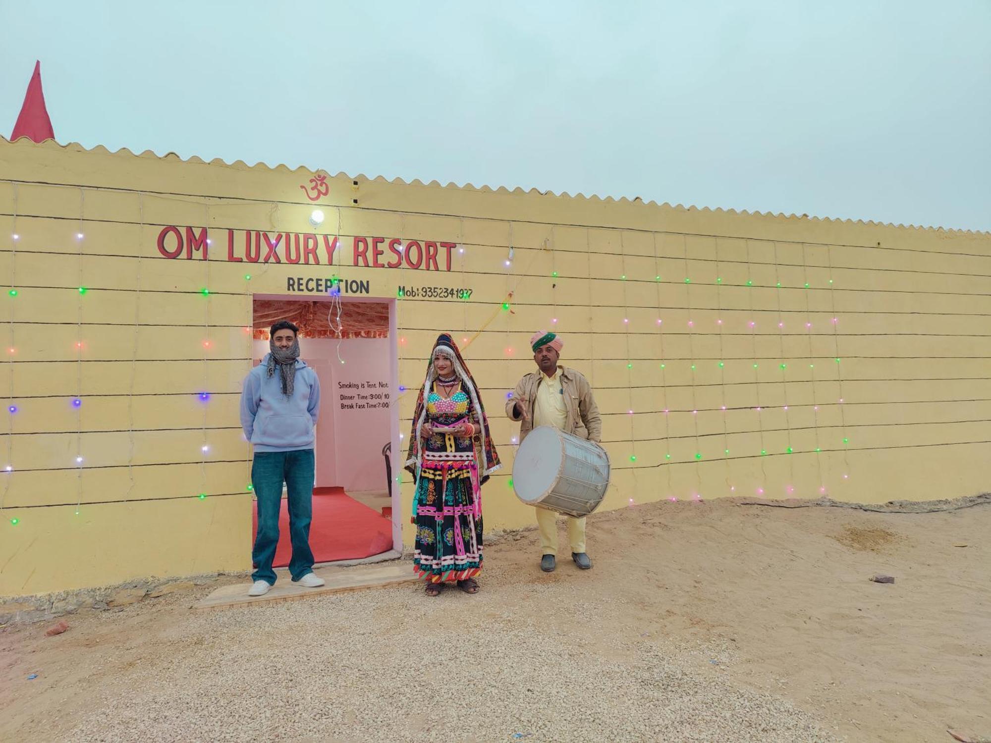 Om Luxury Resort Dzsaiszalmer Kültér fotó